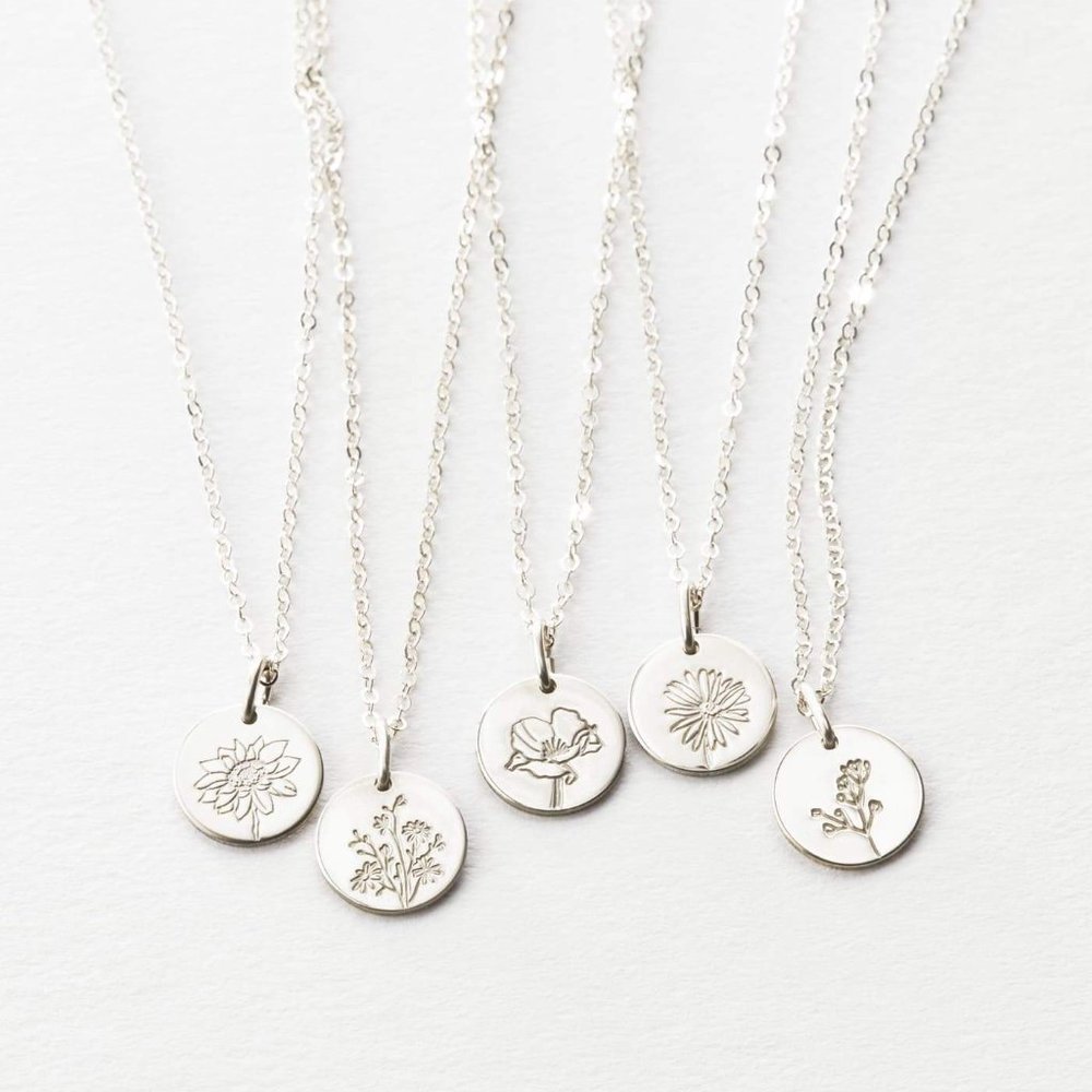Baby's Breath Floral Bohemian Cute Charm Necklace - Picture 14 of 16